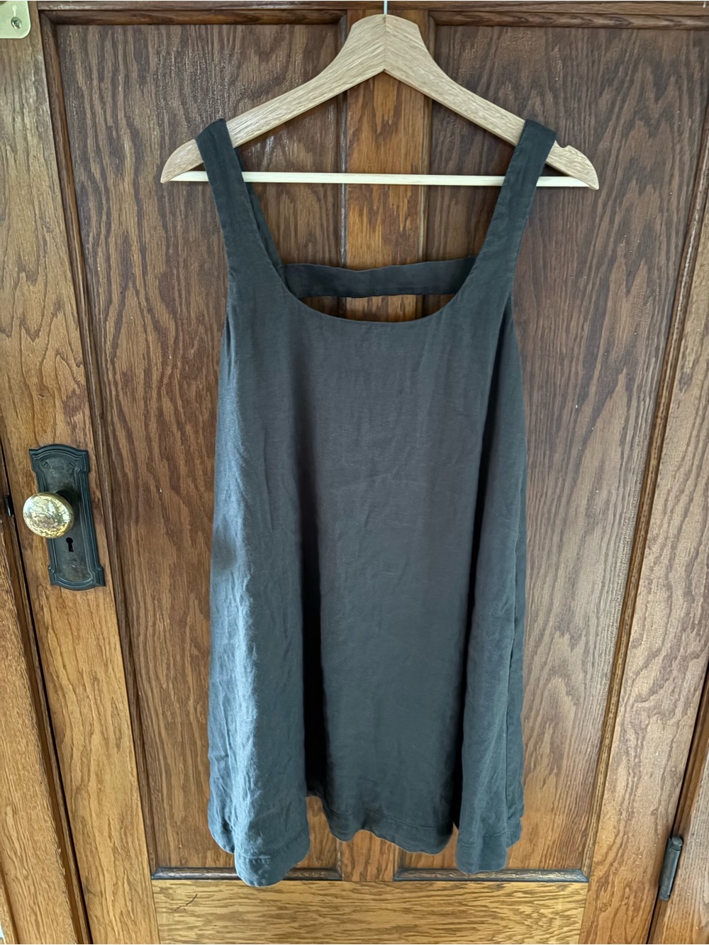 Womens Black Relaxed Scoop Neck Linen Tank